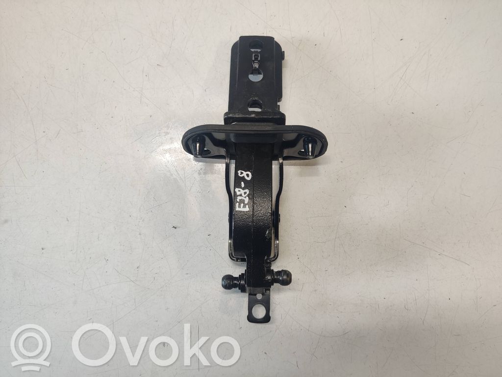 Volvo V70 Tailgate/trunk/boot hinge 