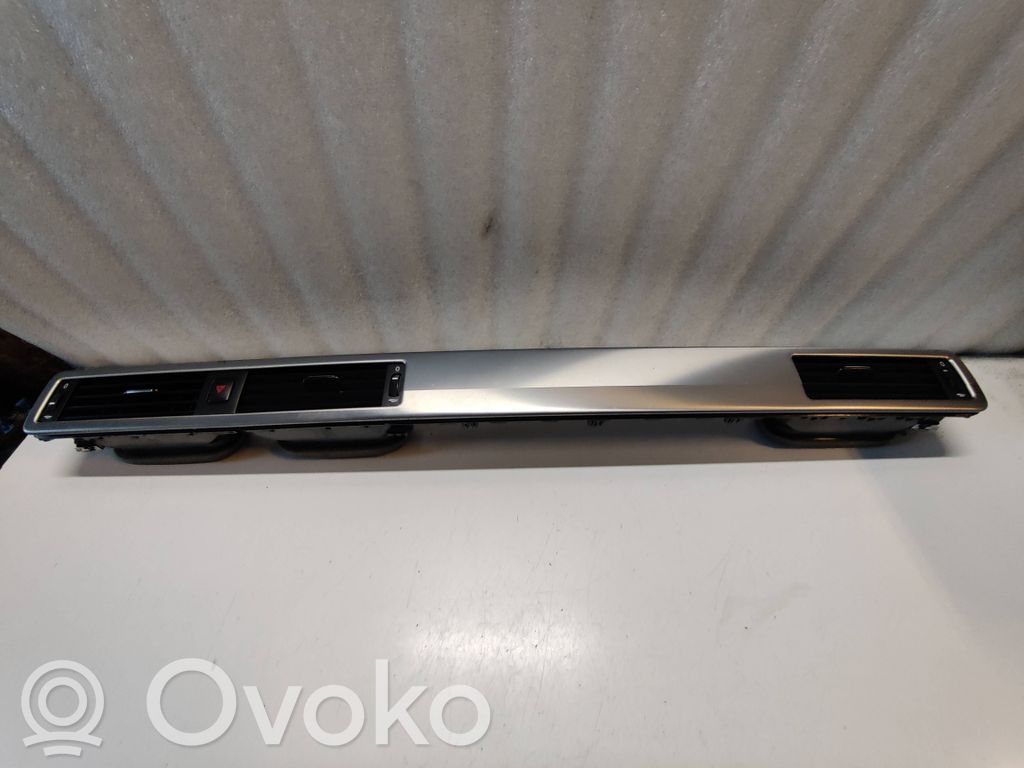 Volvo V70 Panel trim 