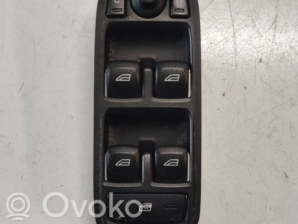 Volvo S60 Electric window control switch 