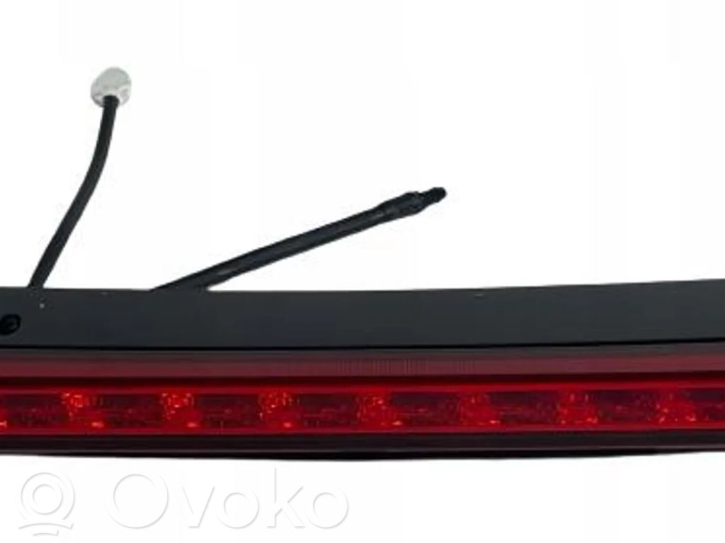 KIA Ceed Third/center stoplight 