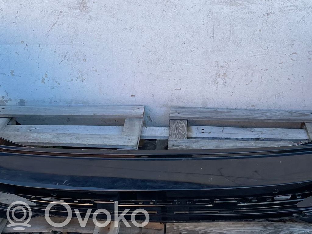 Chrysler Pacifica Zderzak przedni 