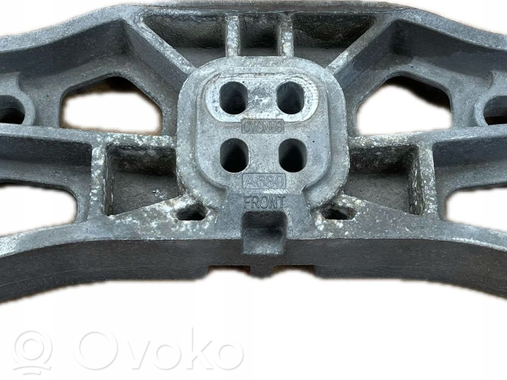 Dodge Challenger Gearbox mounting bracket 