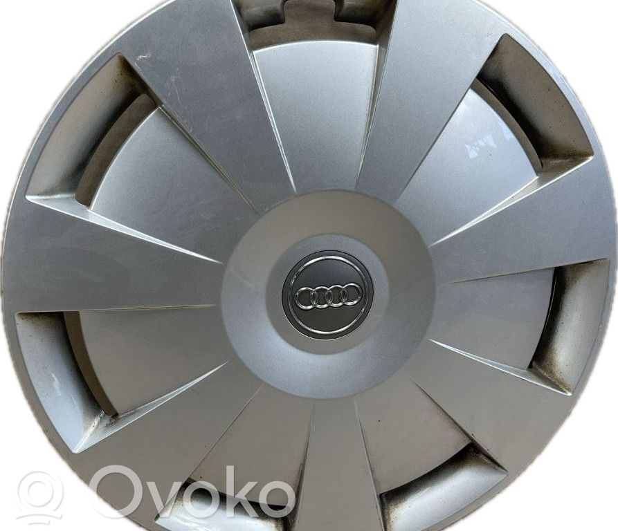 Audi A3 S3 8V R16-pölykapseli 