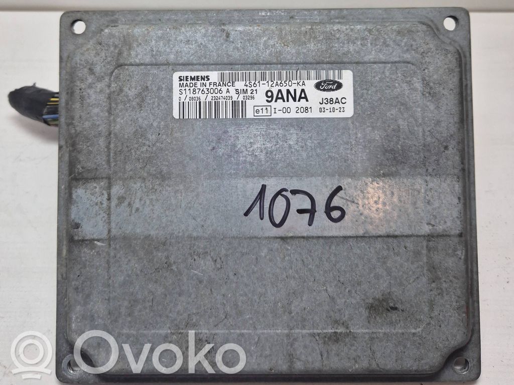 Ford Fiesta Engine control unit/module 