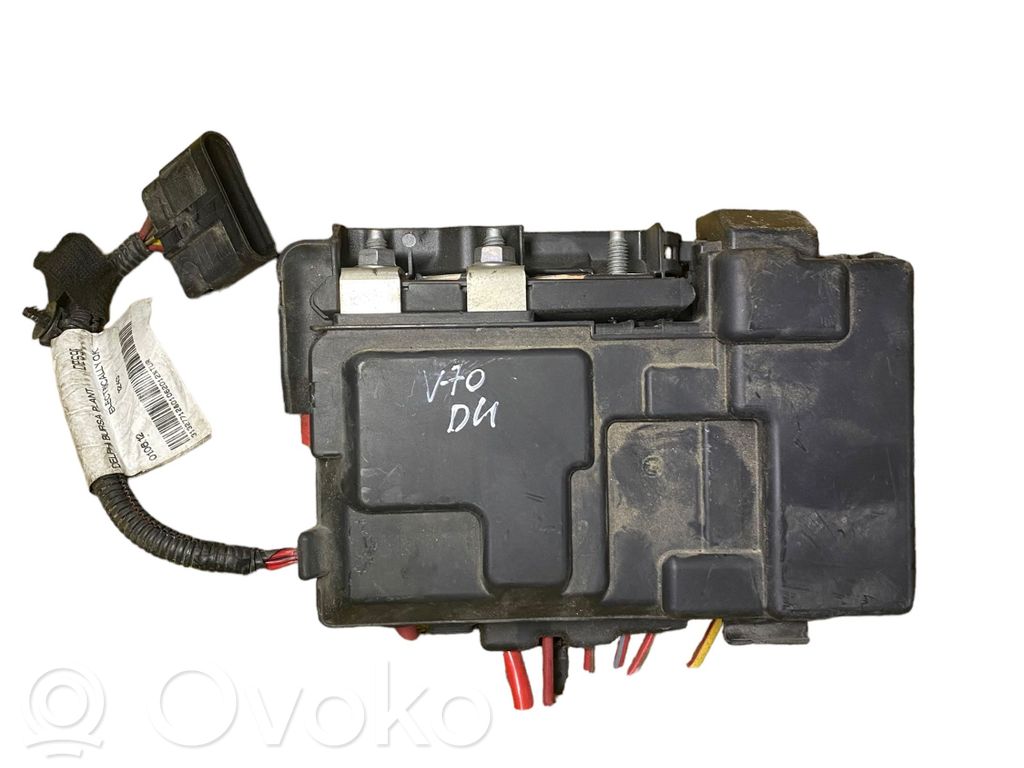 Volvo V60 Skrzynka bezpieczników / Komplet 