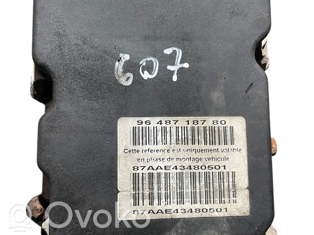 Peugeot 607 Bomba de ABS 