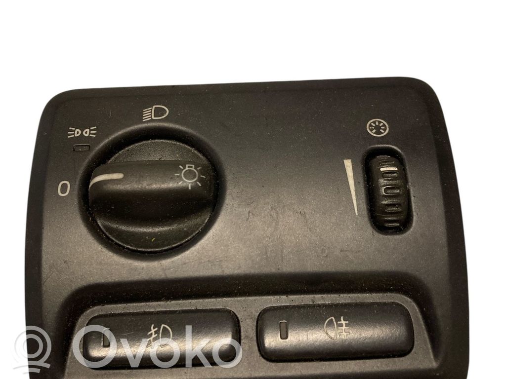 Volvo XC70 Light switch 