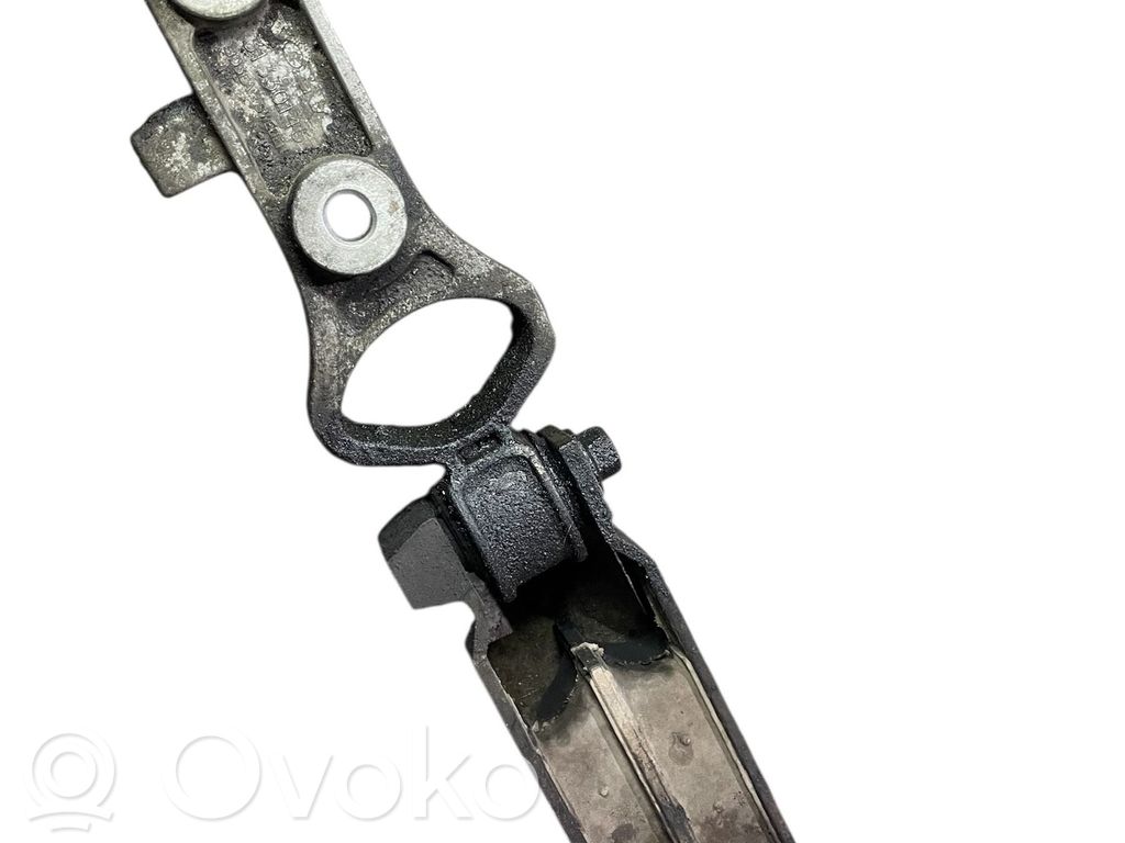 Volvo V60 Supporto di montaggio del motore 