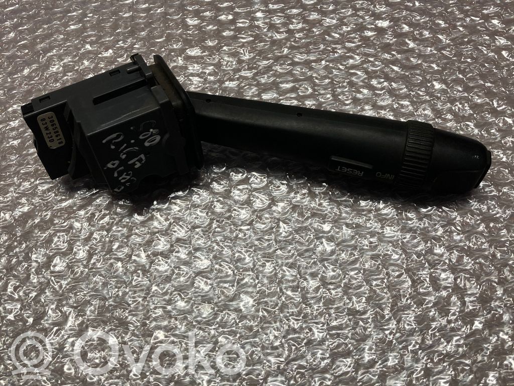 Volvo V70 Palanca de intermitentes 