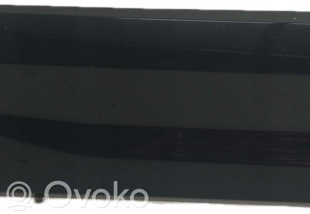 Audi Q2 - Priekšpusē durvju dekoratīvā apdare (moldings) 