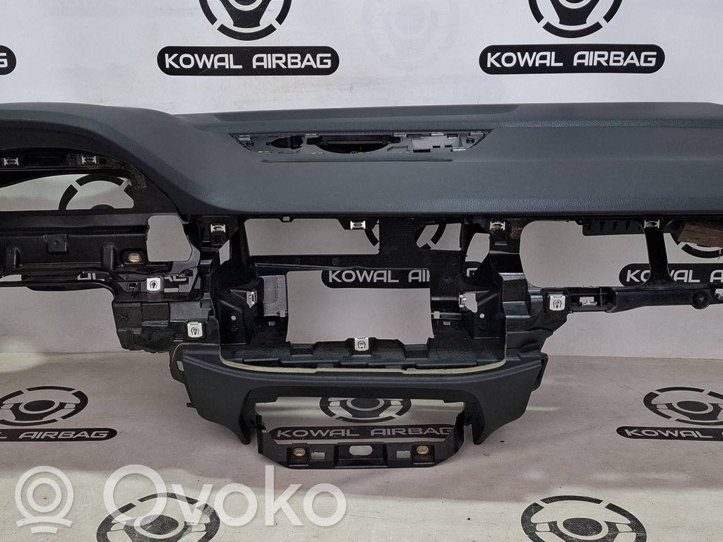 Audi Q7 4M Airbag set with panel 