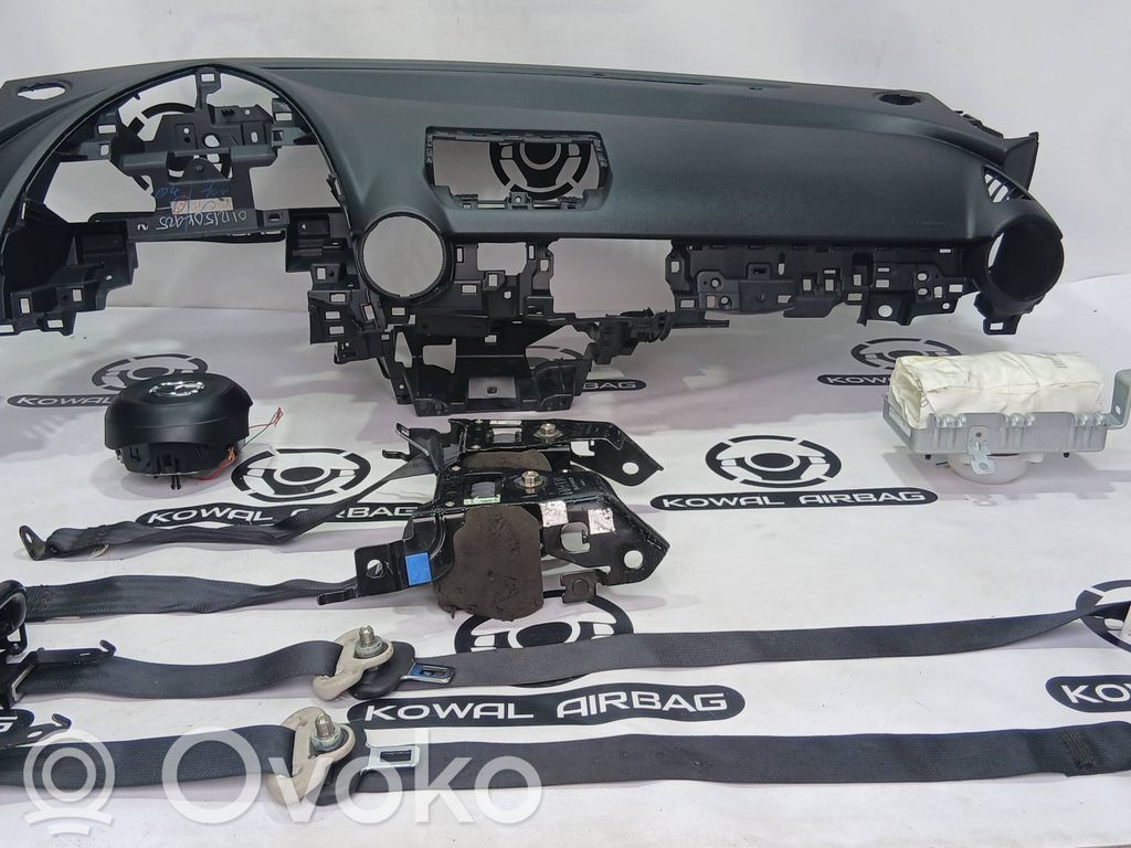 Dashboard   DB2W60400D02,638187900A,0080P1110027,0589P1000146,BGE030007