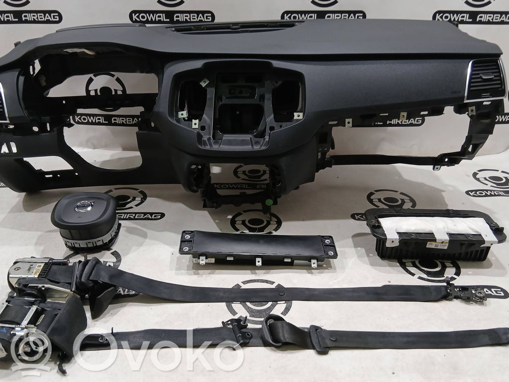 Volvo XC90 Комплект подушек безопасности с панелью 