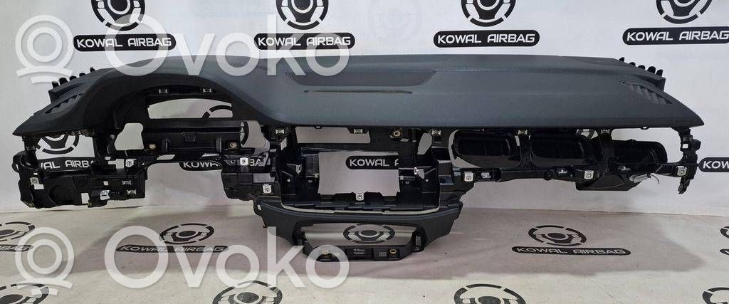Audi Q7 4M Airbag set with panel 