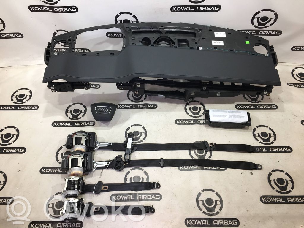 Audi RS7 C8 Juego de airbag con panel 