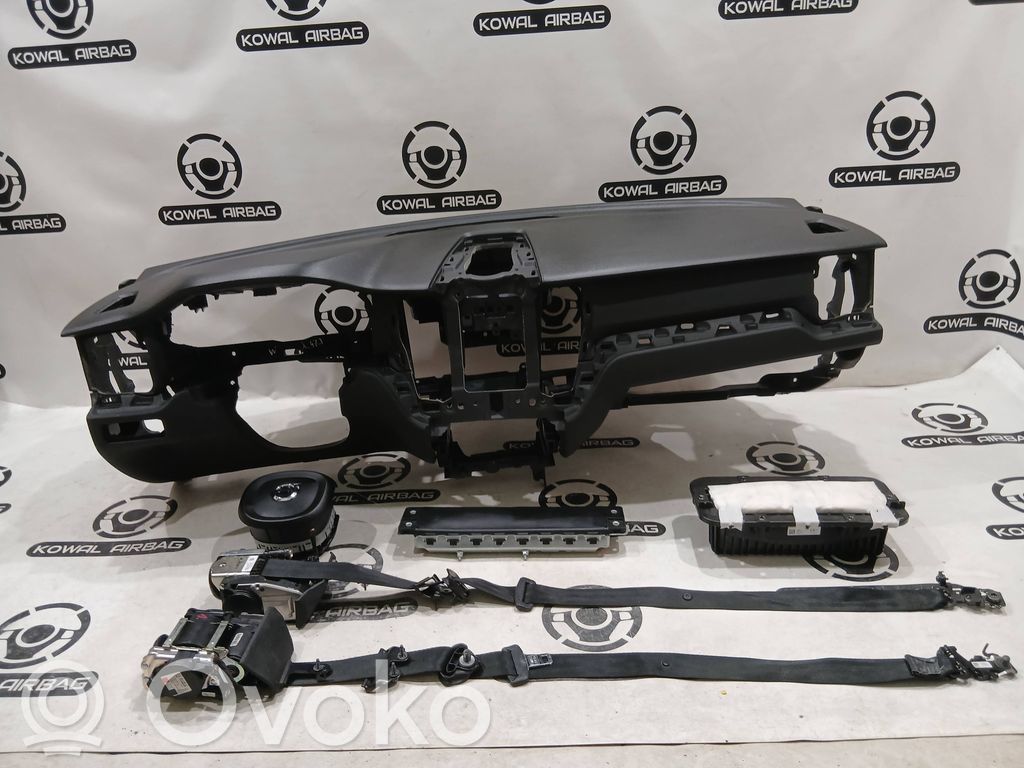 Volvo XC60 Panelė 