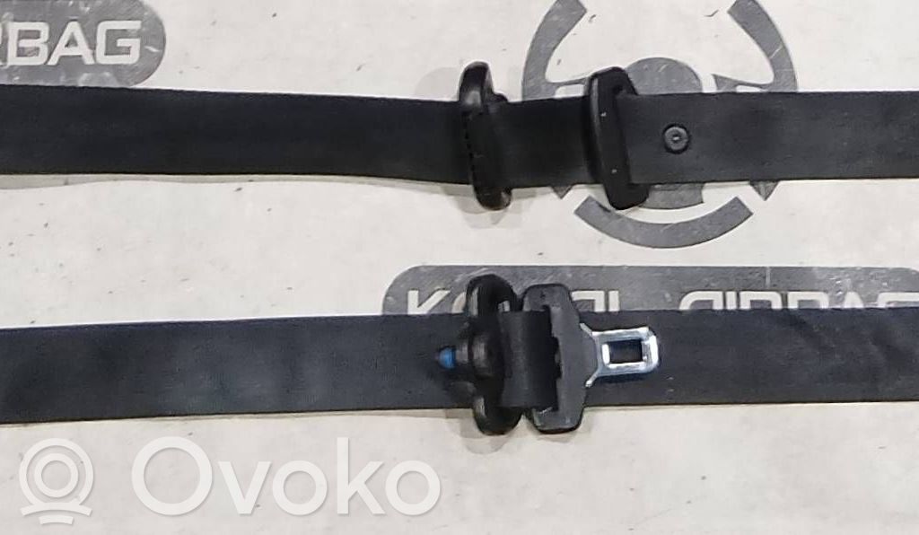 Ford Kuga II juego de cinturones de seguridad 