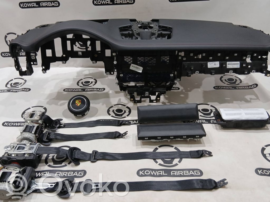 Porsche Cayenne (9Y0 9Y3) Bord 