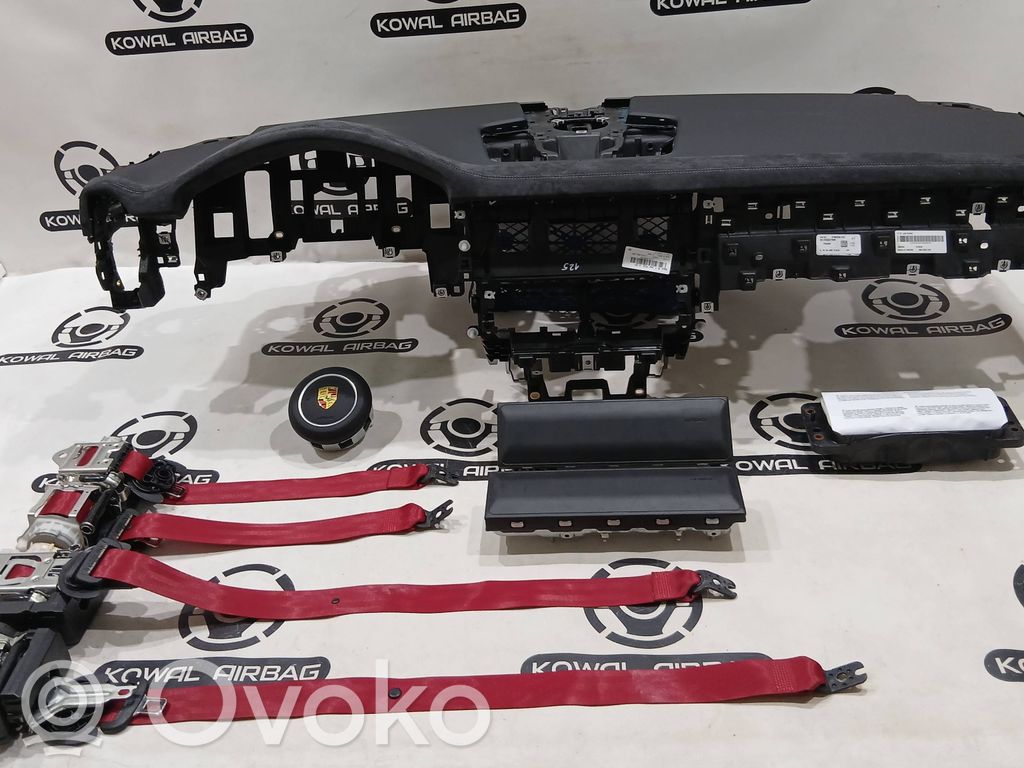 Porsche Cayenne (9Y0 9Y3) Set planșă bord cu airbag 