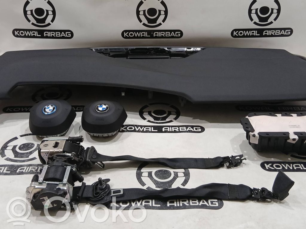 BMW 2 Active Tourer U06 Oro pagalvių komplektas 