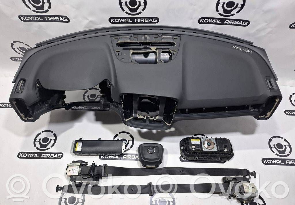 Volvo XC40 Airbag set with panel 
