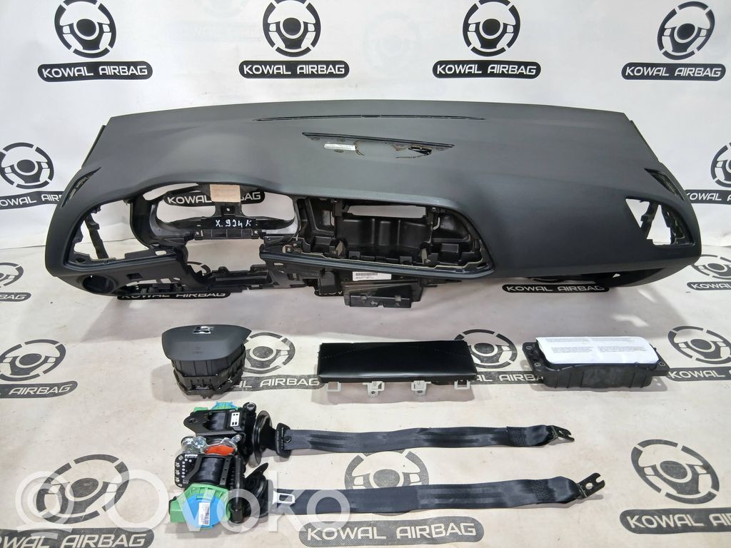 Seat Leon (5F) Панель 