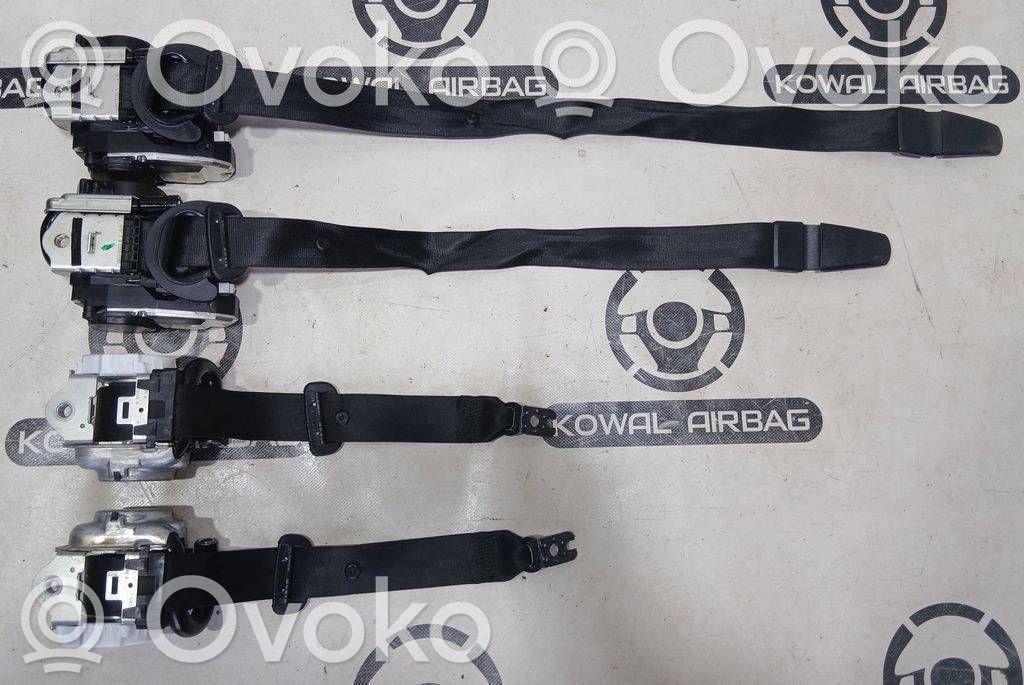 Audi A4 Allroad B9 juego de cinturones de seguridad 