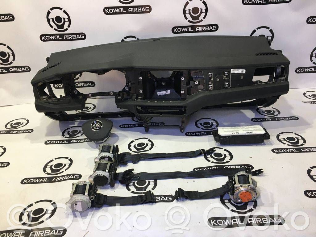 Zestaw poduszek powietrznych z panelem   2G1857004LRA3,2G0880201S,2G457705FR,2G0857805G,2G0880201AG,2G1857003K,2G1857004,2G1857004KRA3,2G4857705KRAA,2G4857706F,6F0880204D