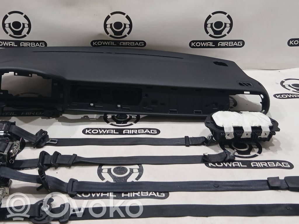 Dashboard   16192285ZD,264355,98128997ZD,1300299D,5AHB4A,98183102XX,98362325XX