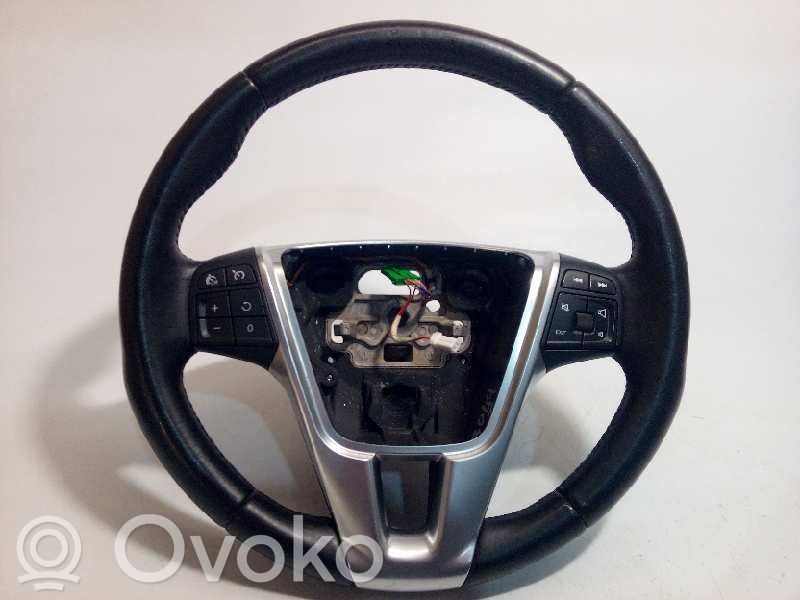 Volvo V40 Руль 