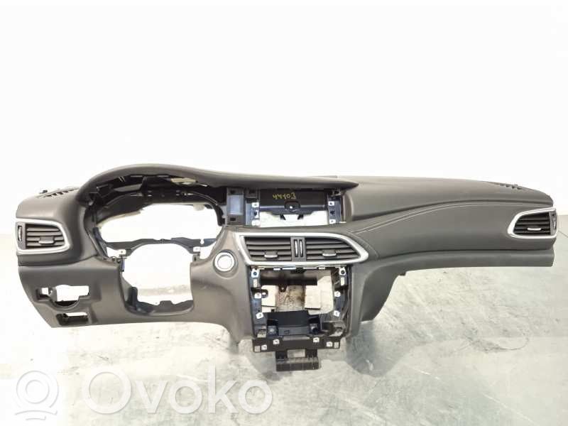 Infiniti Q30 Panel de instrumentos 