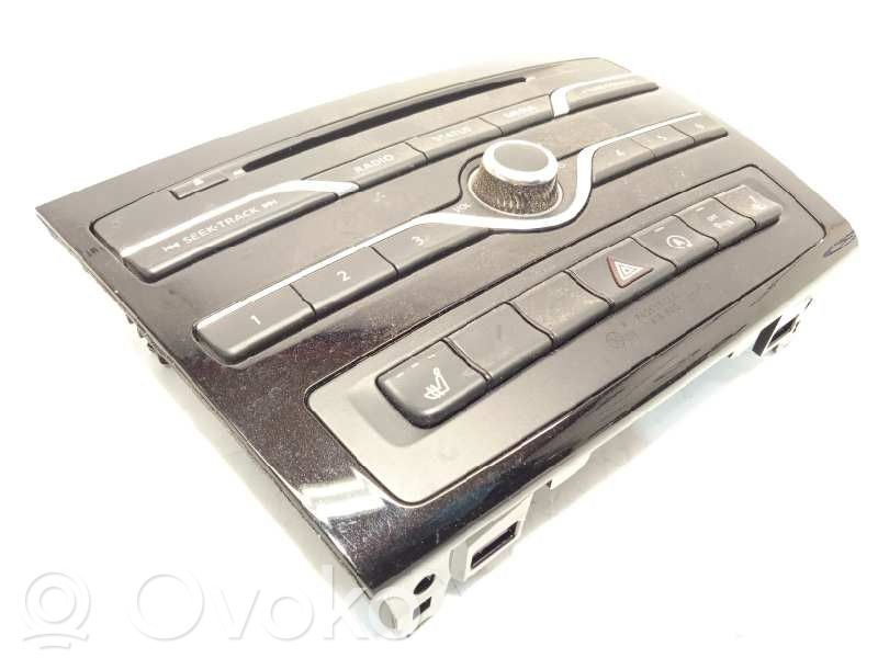 Infiniti Q30 Interruptor de control multifunción 