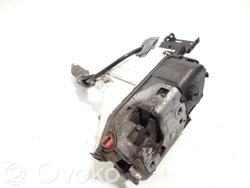 Citroen C4 Grand Picasso Takaoven lukko 