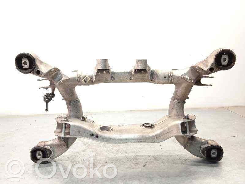 BMW 7 E65 E66 Galinis tiltas su reduktoriumi 