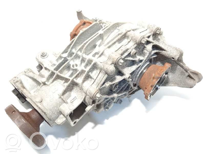 Audi A8 S8 D5 Galinis reduktorius 