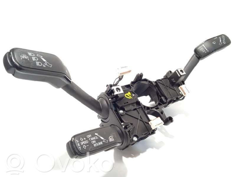 Seat Ateca Palanca de intermitentes 