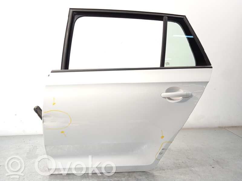 Skoda Rapid (NH) Puerta trasera 
