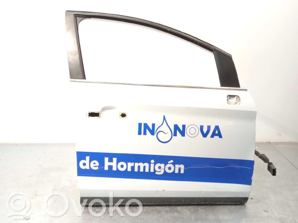 Ford Kuga I Puerta delantera 