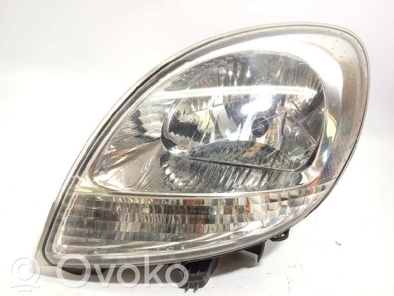 Phare frontale   8200236590