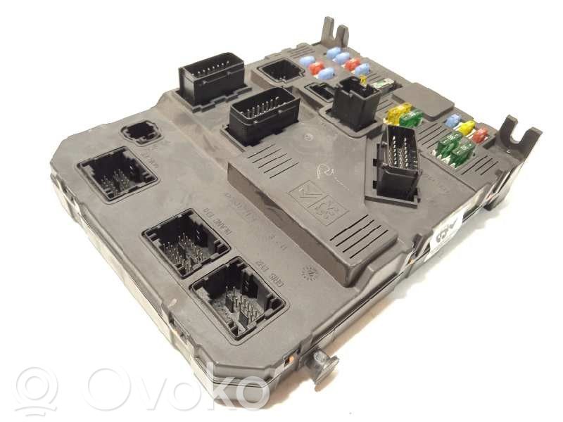 Peugeot 407 Unidad de control del BSM 