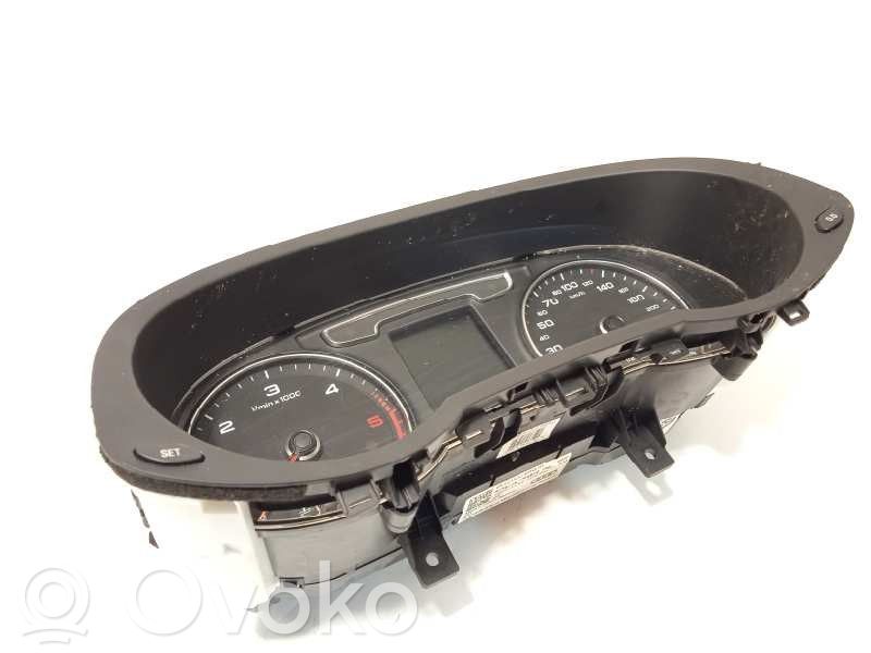 Audi Q3 8U Speedometer (instrument cluster) 