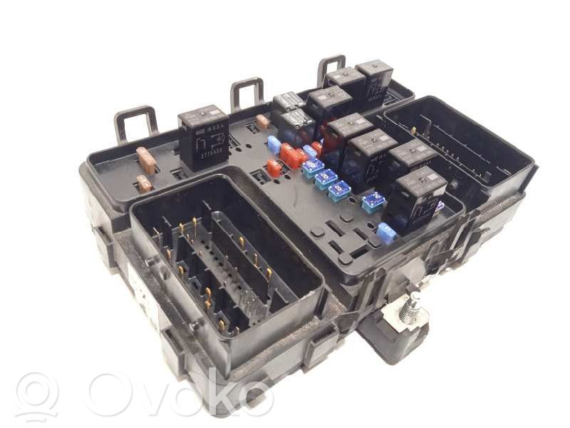 Ford Mondeo MK V Katvealueen valvonnan ohjainlaite (BSM) 