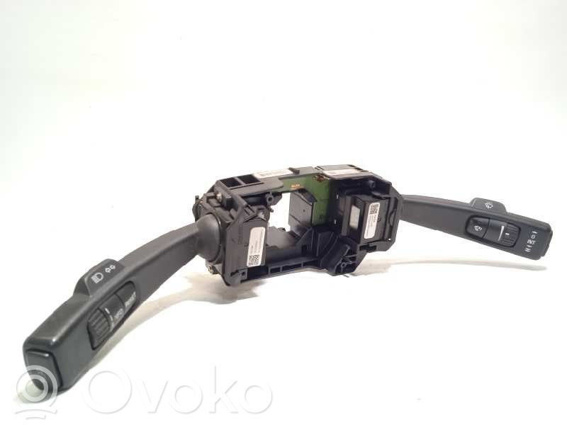 Volvo S60 Palanca de intermitentes 