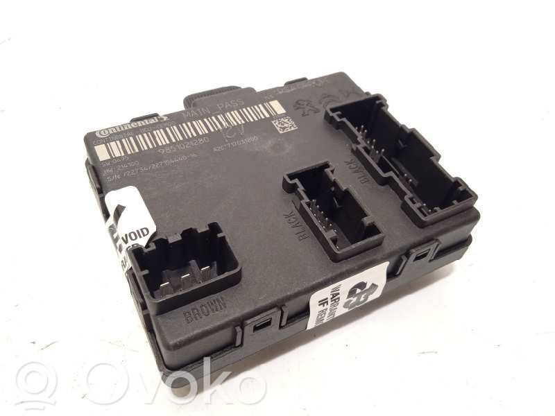 Peugeot 308 Comfort/convenience module 