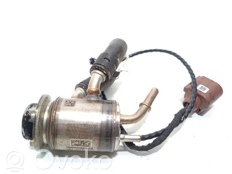 Skoda Octavia Mk4 Inyector de combustible 