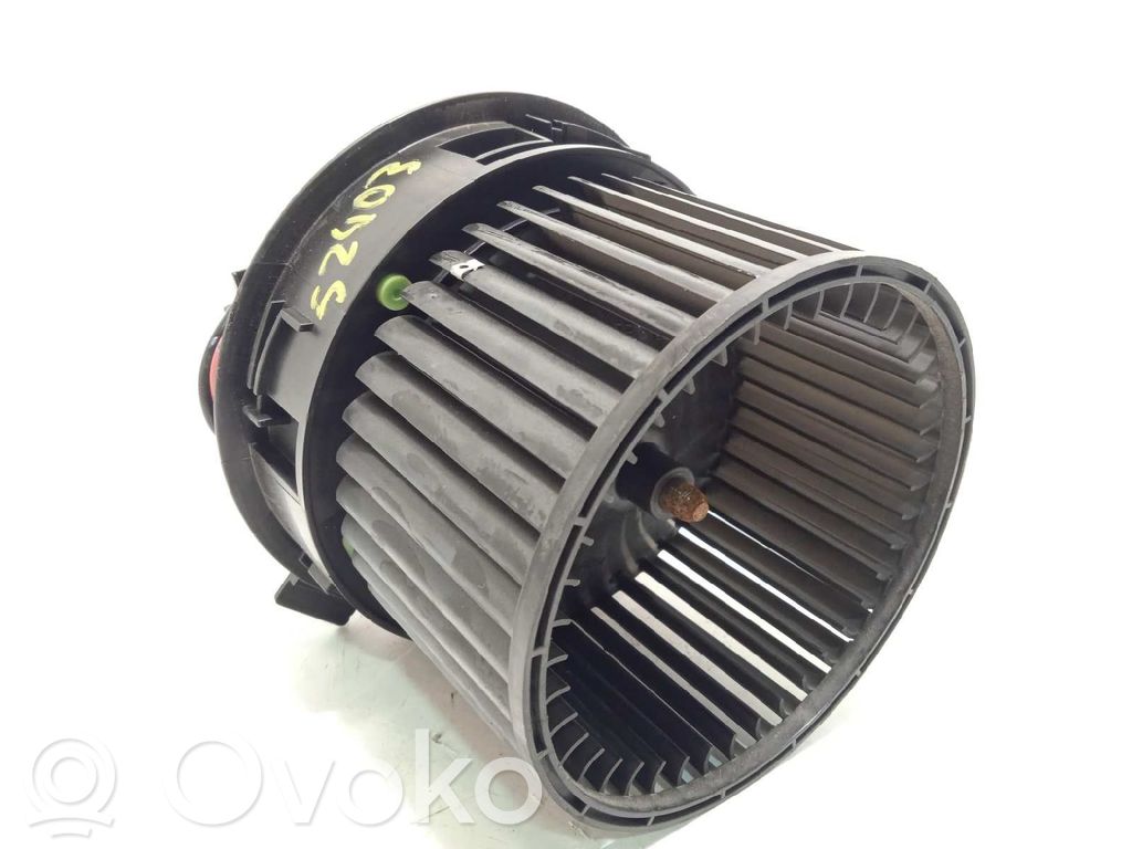 Renault Arkana Mazā radiatora ventilators 