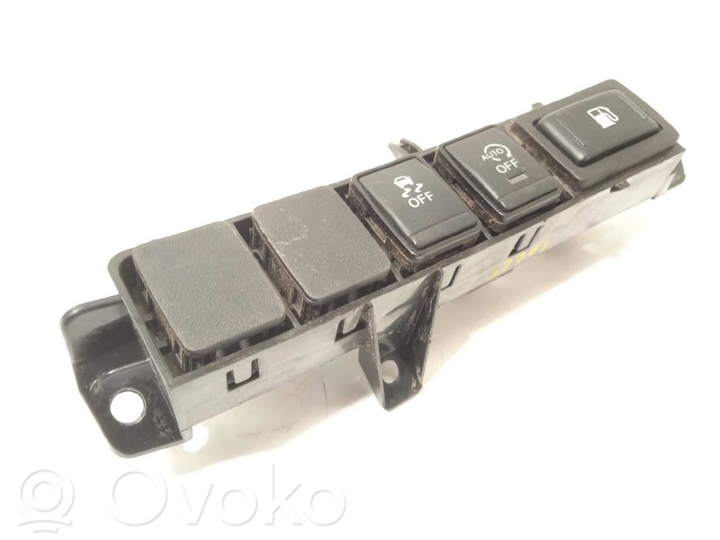 Nissan Navara D23 Comutator/buton multifuncțional