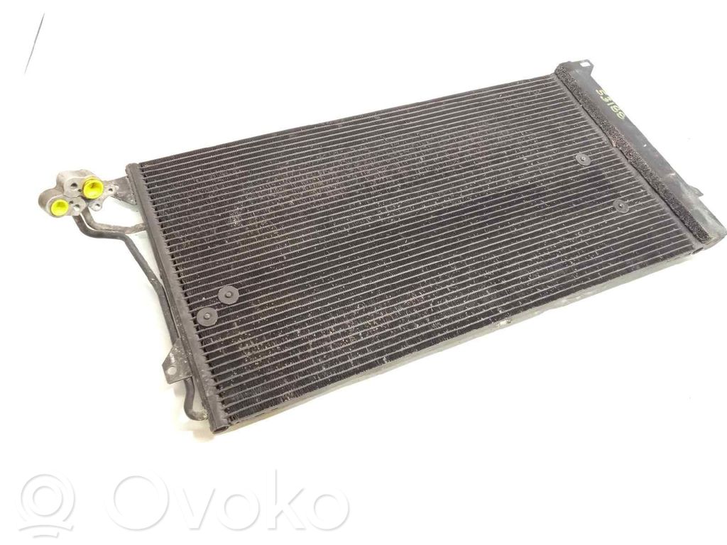 Audi Q7 4L Radiateur condenseur de climatisation
