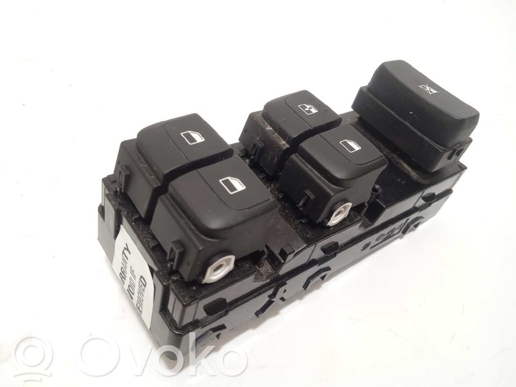KIA Stonic Electric window control switch 
