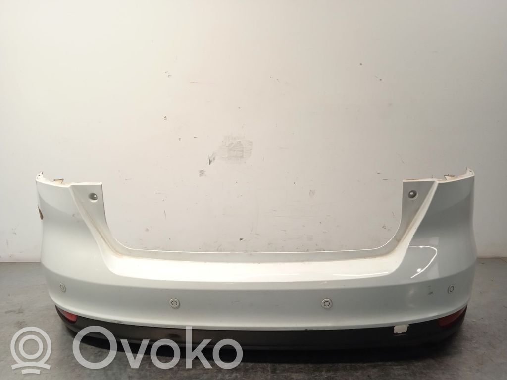 Ford Focus Galinis bamperis 